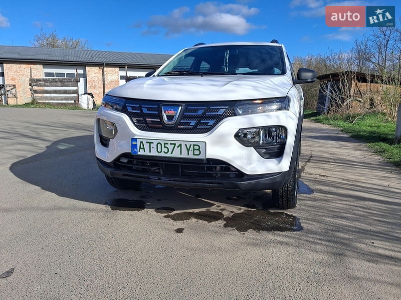 Внедорожник / Кроссовер Dacia Spring 2020 в Калуше