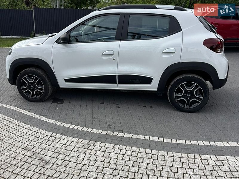 Позашляховик / Кросовер Dacia Spring 2023 в Тернополі