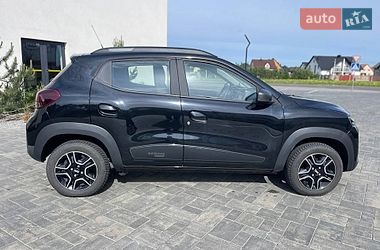Позашляховик / Кросовер Dacia Spring 2023 в Луцьку