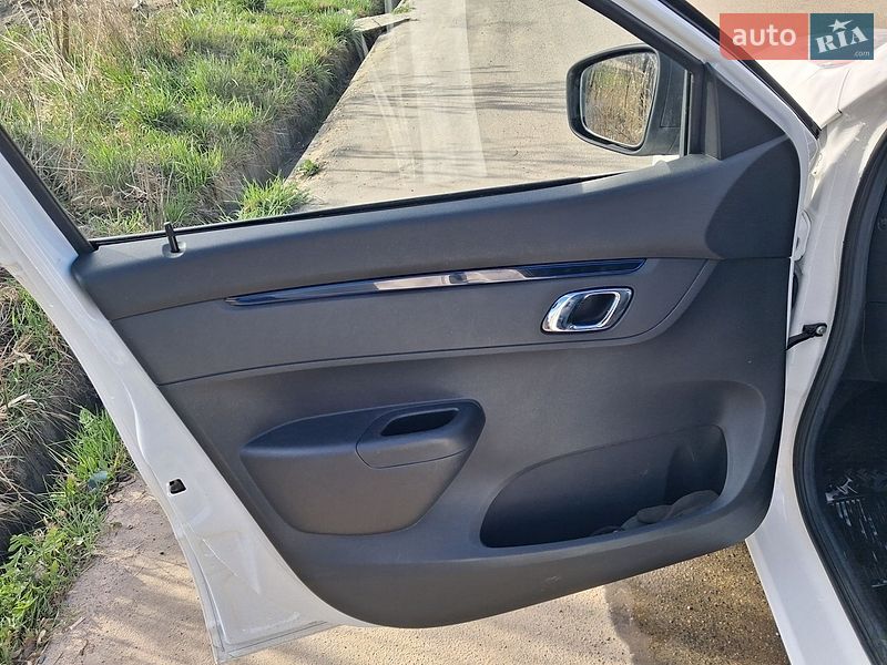 Внедорожник / Кроссовер Dacia Spring 2020 в Калуше