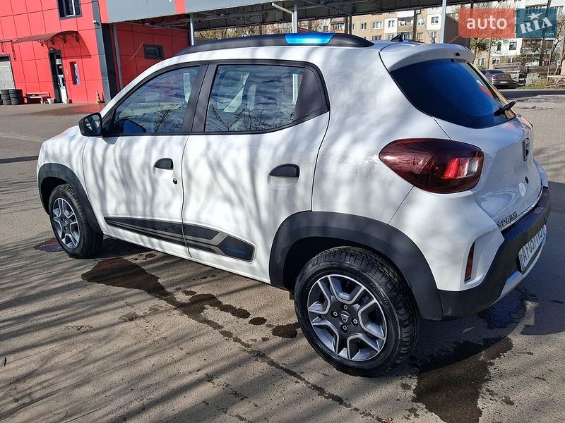 Внедорожник / Кроссовер Dacia Spring 2020 в Калуше