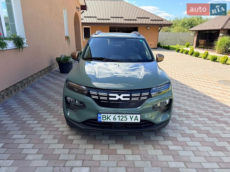 Dacia Spring 2023