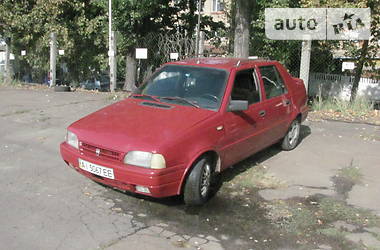 Лифтбек Dacia SuperNova 2003 в 