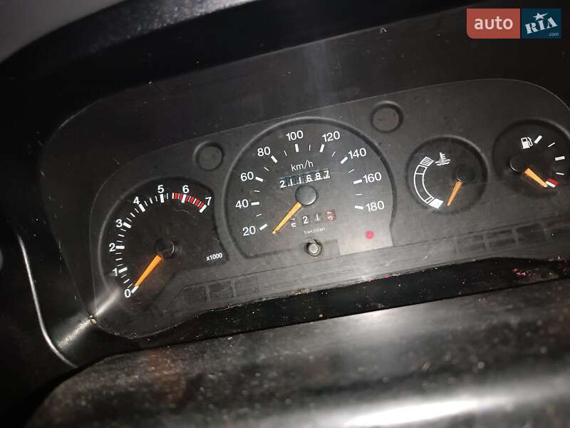 Хэтчбек Dacia SuperNova 2002 в Малине фото 6 Хэтчбек Dacia SuperNova 2002 в Малине