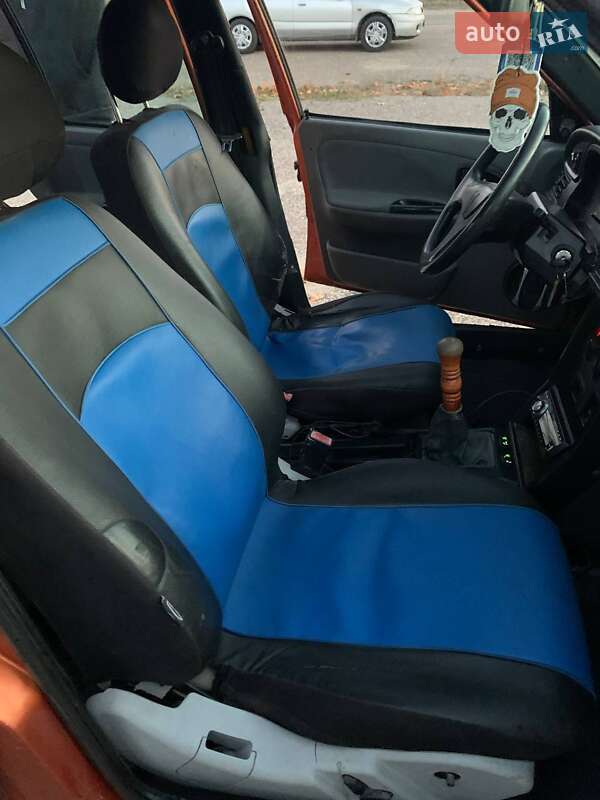 Хэтчбек Dacia SuperNova 2003 в Раздельной