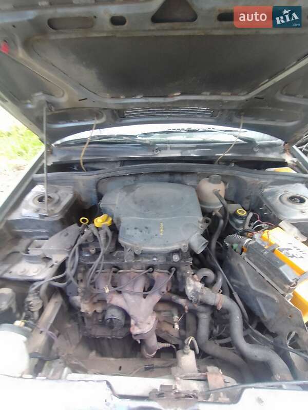 Седан Dacia SuperNova 2003 в Харькове