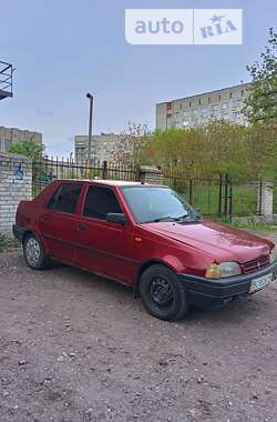 Седан Dacia SuperNova 2003 в Львові