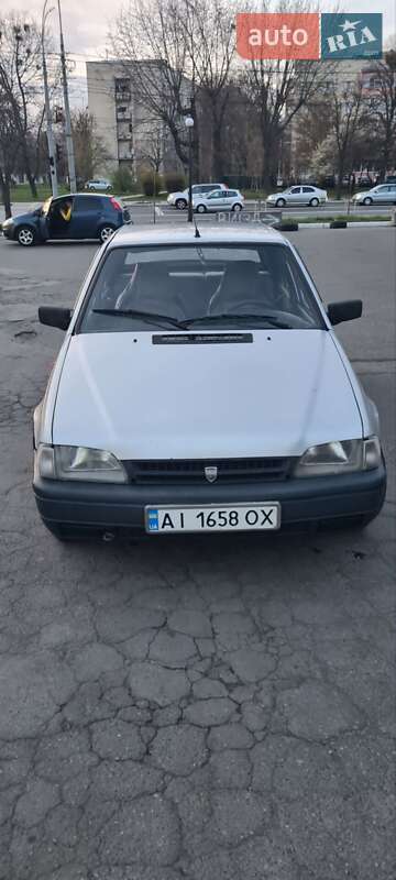 Dacia SuperNova 2003