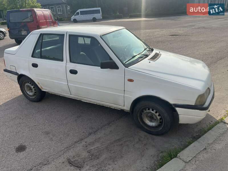 Седан Dacia SuperNova 2003 в Житомире