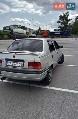 Седан Dacia SuperNova 2003 в 