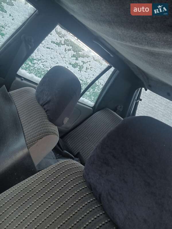 Dacia SuperNova 2002