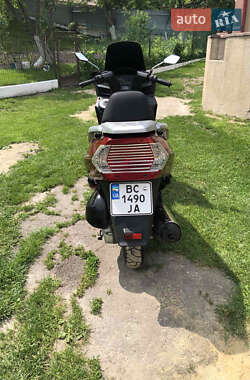 Скутер Daelim S2 2008 в 
