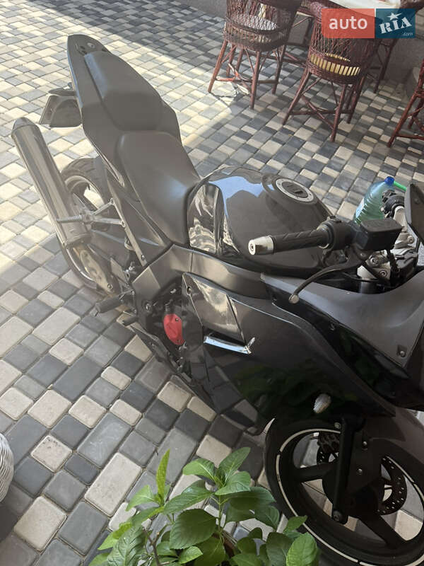 Мотоцикл Туризм Daelim VC 2015 в Гайвороне фото 3 Мотоцикл Туризм Daelim VC 2015 в Гайвороне