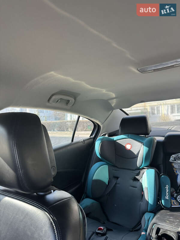 Седан Daewoo Alpheon 2010 в Харкові