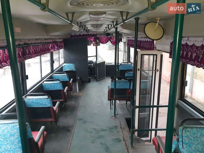 Приміський автобус Daewoo BM 1999 в Нікополі