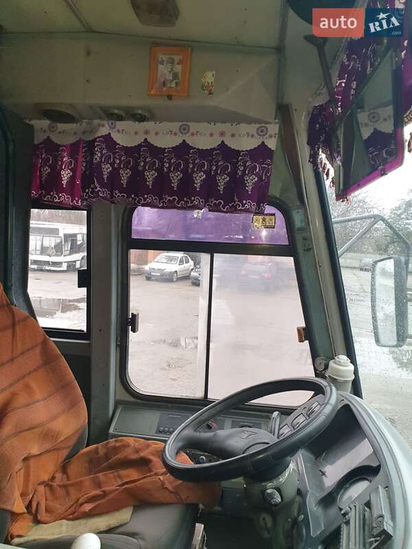 Приміський автобус Daewoo BM 1999 в Нікополі