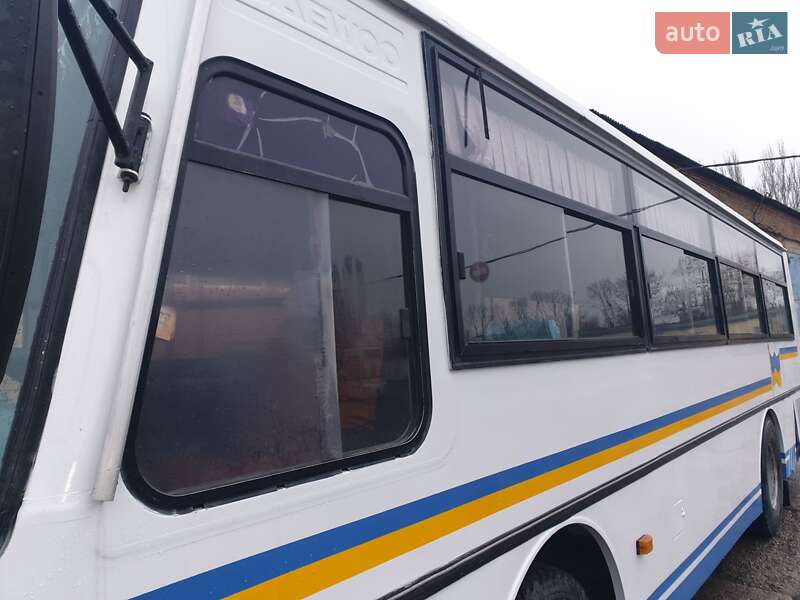 Приміський автобус Daewoo BM 1999 в Нікополі