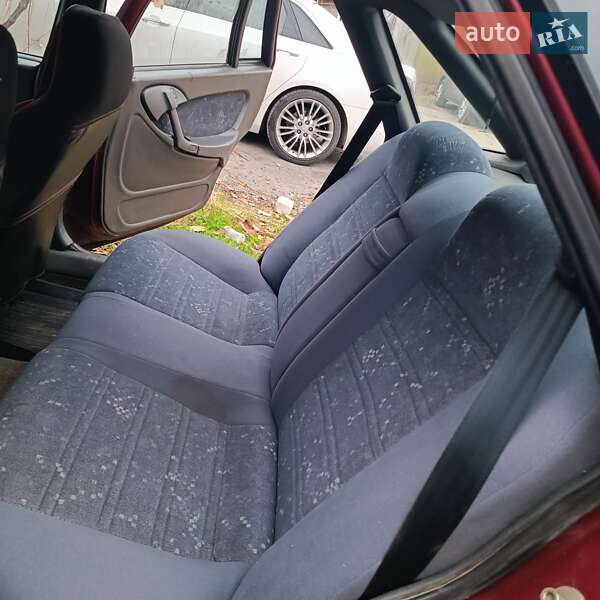 Седан Daewoo Espero 1997 в Запоріжжі
