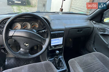 Седан Daewoo Espero 1996 в 
