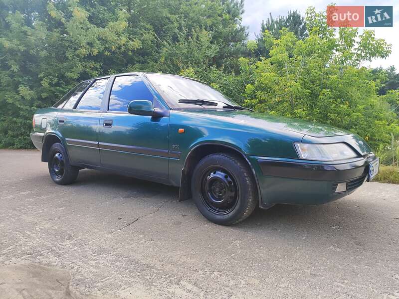 Седан Daewoo Espero 1997 в Ровно