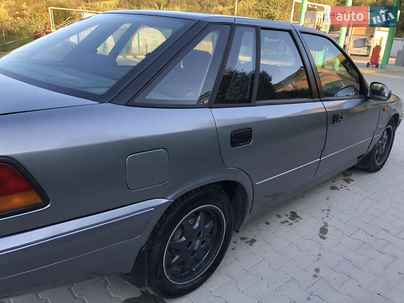 Седан Daewoo Espero 1996 в Жидачове