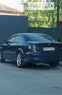 Седан Daewoo Evanda 2003 в Житомирі