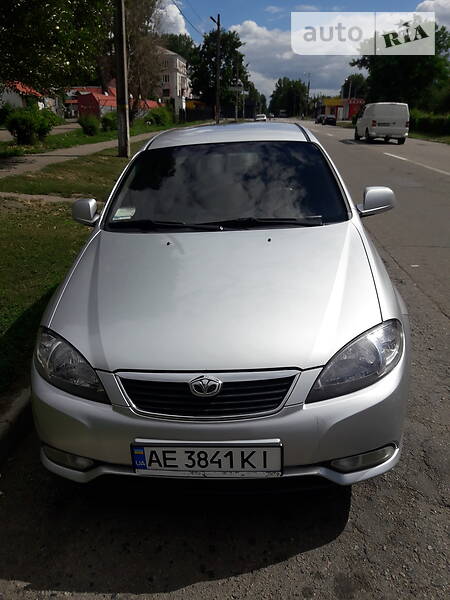 Седан Daewoo Gentra 2013 в Дніпрі