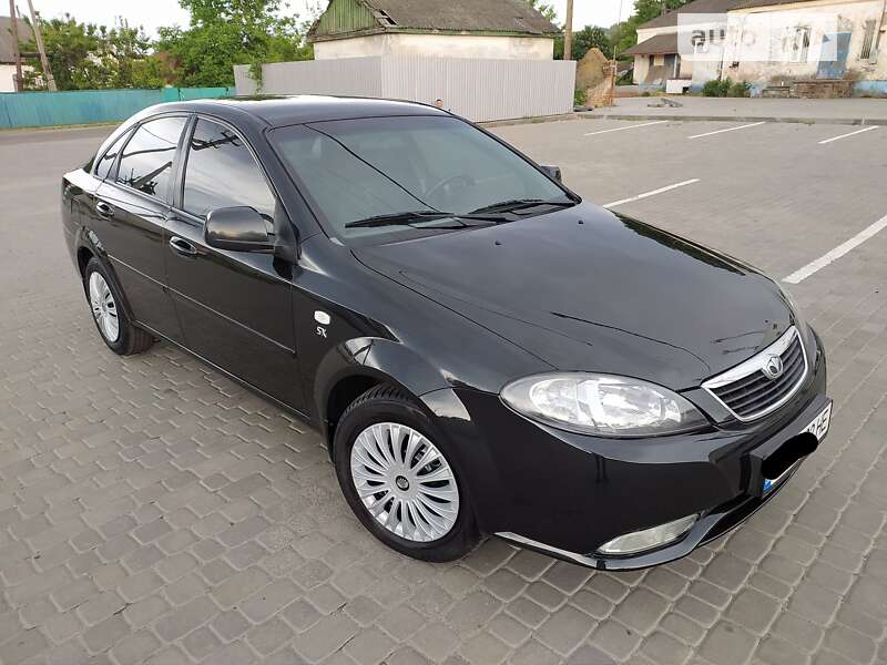 Седан Daewoo Gentra 2013 в Козельщине