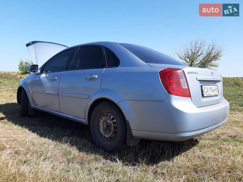 Седан Daewoo Gentra 2013 в Катеринопілі