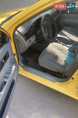 Седан Daewoo Gentra 2013 в 