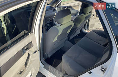 Седан Daewoo Gentra 2013 в 
