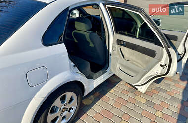 Седан Daewoo Gentra 2013 в 