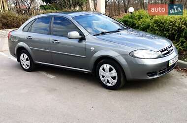 Седан Daewoo Gentra 2013 в 