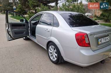 Седан Daewoo Gentra 2013 в 