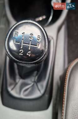 Седан Daewoo Gentra 2013 в 