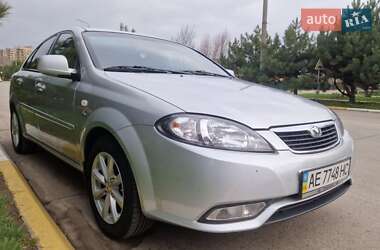 Седан Daewoo Gentra 2013 в 