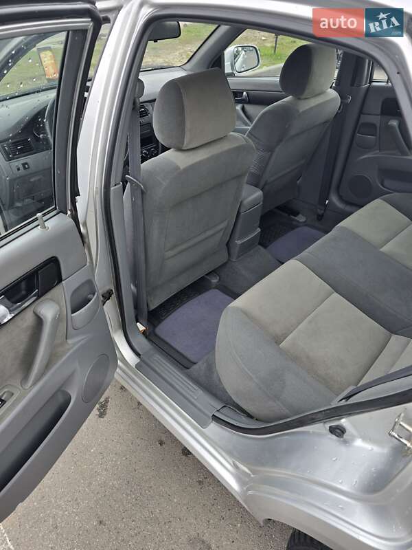 Седан Daewoo Gentra 2014 в Києві