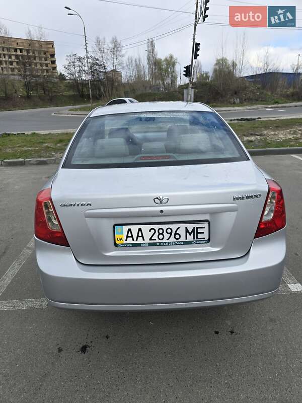 Седан Daewoo Gentra 2014 в Києві