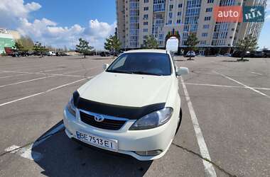 Седан Daewoo Gentra 2014 в 