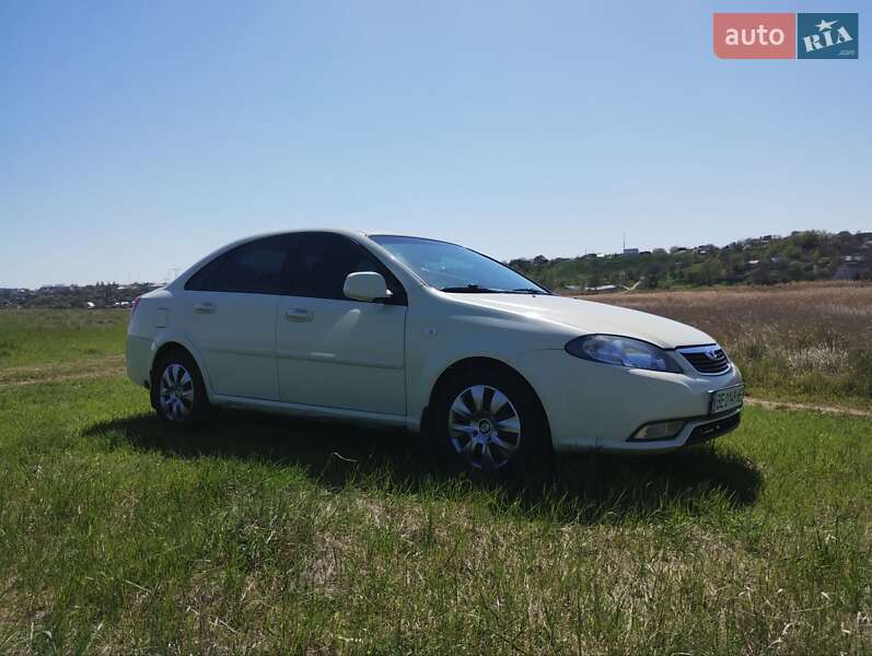 Седан Daewoo Gentra 2014 в Николаеве