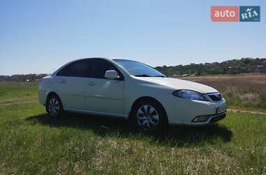 Седан Daewoo Gentra 2014 в 