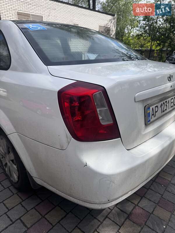 Седан Daewoo Gentra 2013 в Запоріжжі