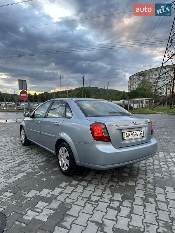 Седан Daewoo Gentra 2013 в Полтаві