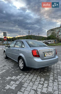 Седан Daewoo Gentra 2013 в 