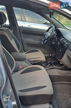 Седан Daewoo Gentra 2013 в 