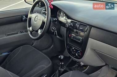 Седан Daewoo Gentra 2013 в 