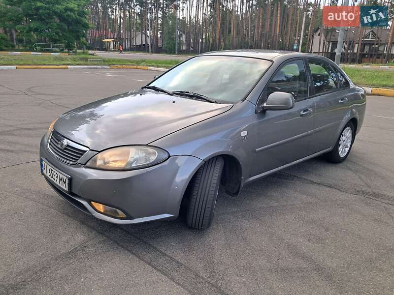 Седан Daewoo Gentra 2014 в Ирпене