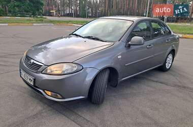 Седан Daewoo Gentra 2014 в 