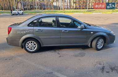 Седан Daewoo Gentra 2014 в 