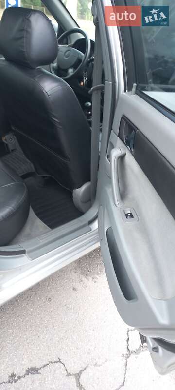 Седан Daewoo Gentra 2013 в Полтаве